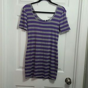 ⬇️Purple and gray striped bodycon dress